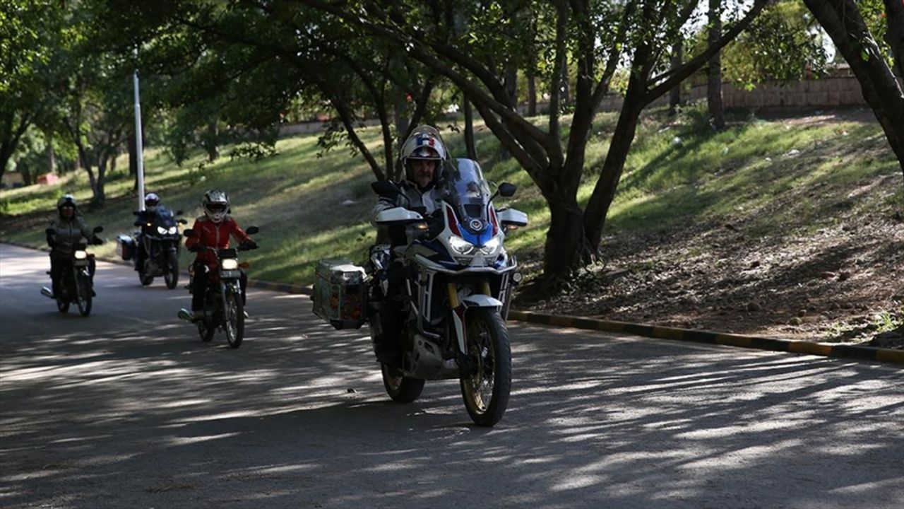 Türk motorcular, Türkiye-Pakistan dostluğu mesajıyla binlerce kilometre yol katetti