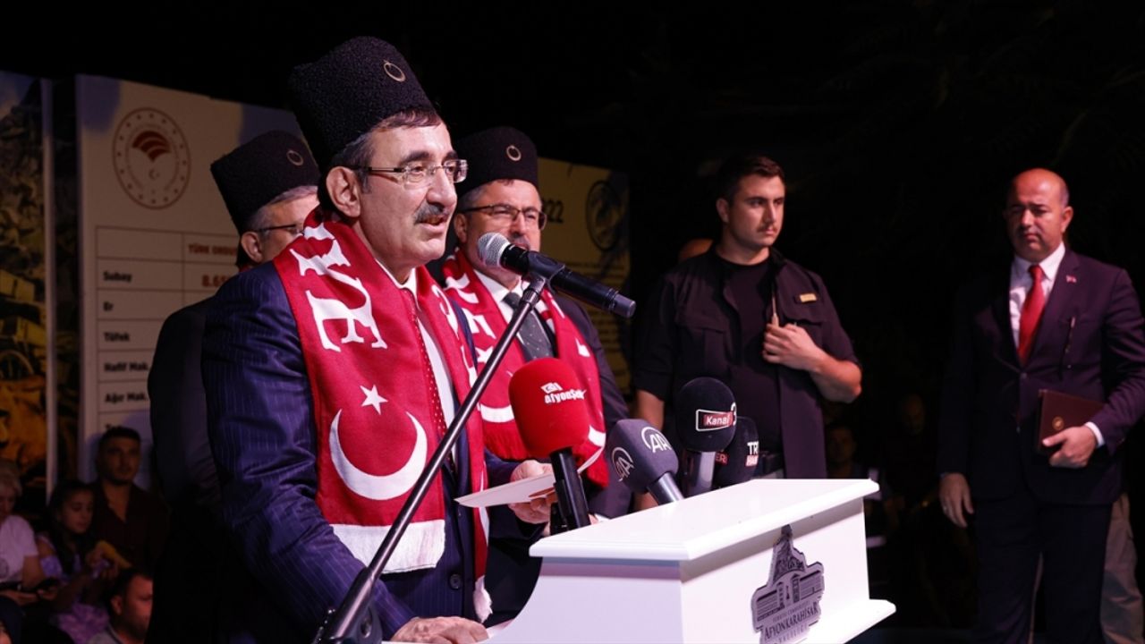 Cumhurbaşkanı Yardımcısı Yılmaz: Çanakkale ruhu, Kurtuluş Savaşı ruhu Türkiye Yüzyılı'nı da inşa edecek ruhtur