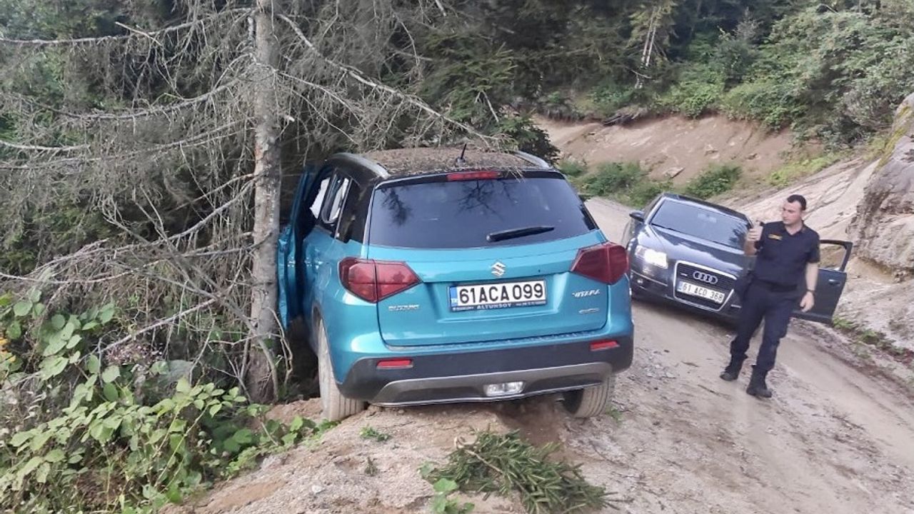 Trabzon'da trafik kazasında aynı aileden 6 kişi yaralandı