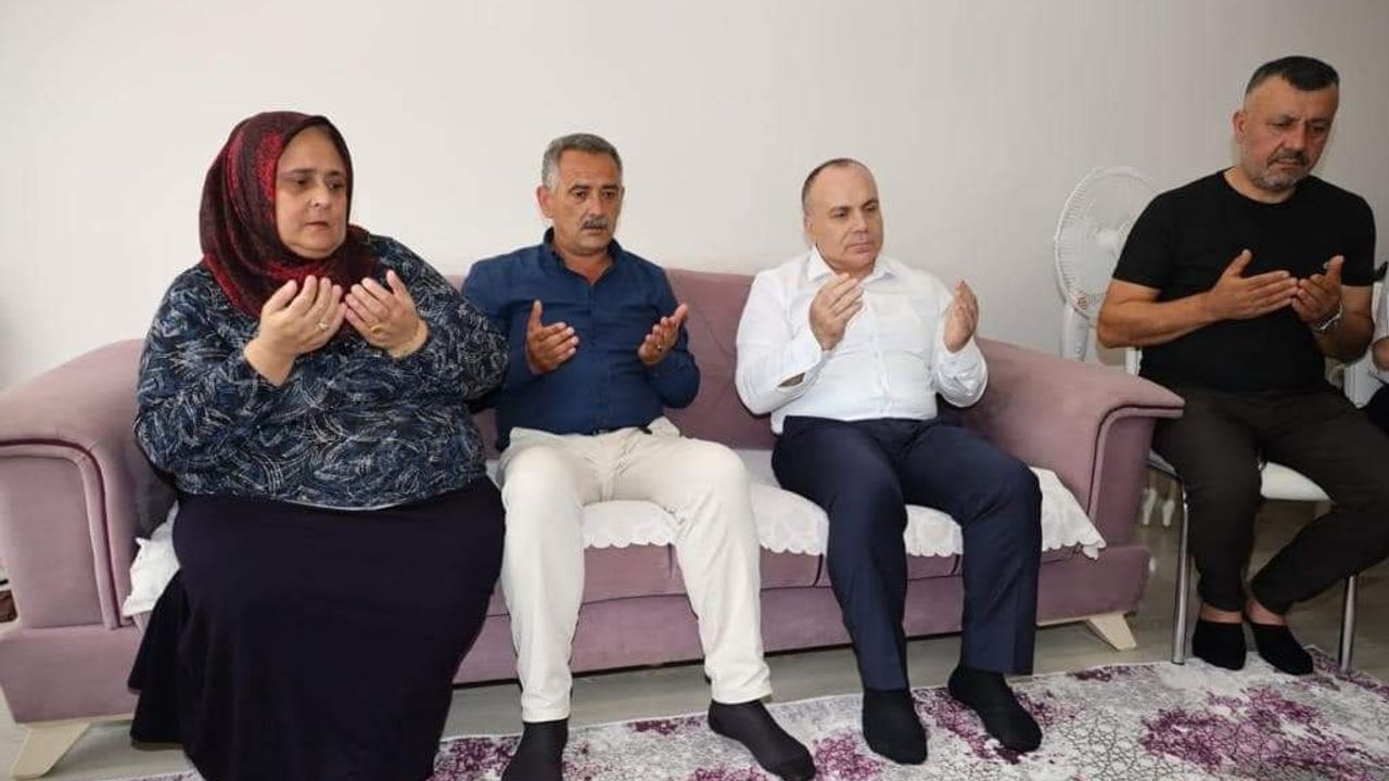 Vali Ünsal, Şehit ailesini ziyaret etti