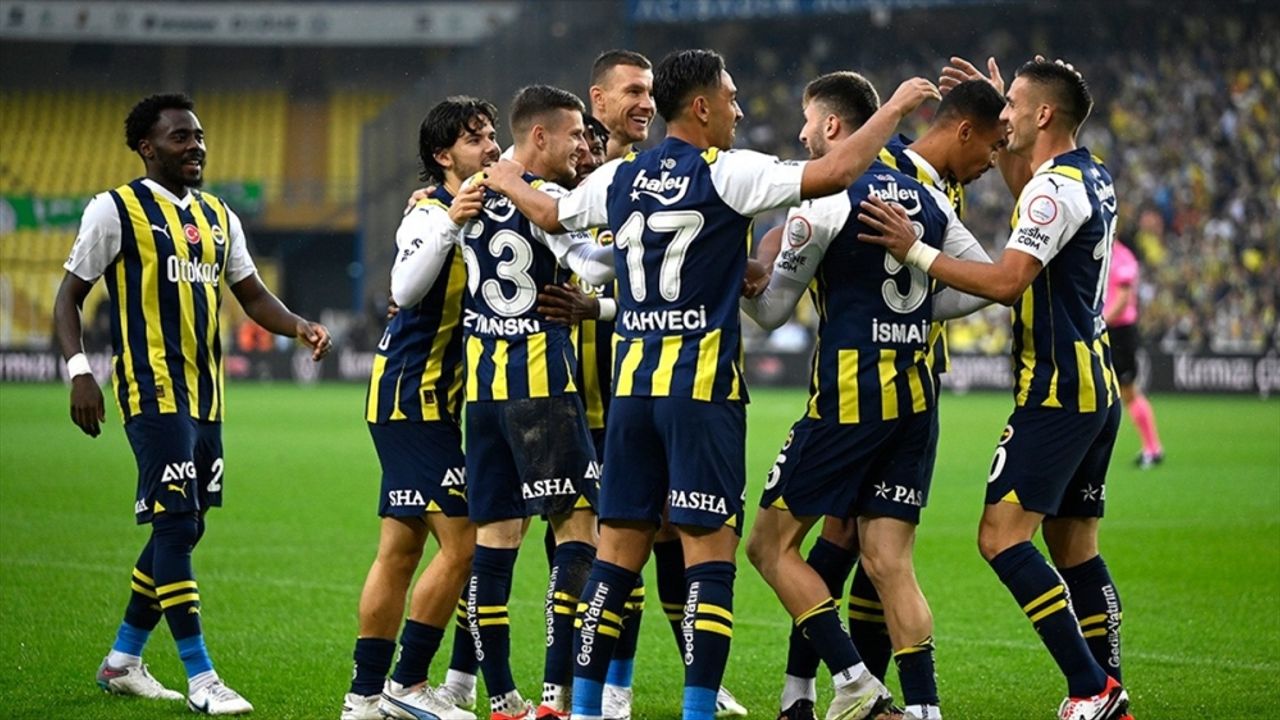 Lider Fenerbahçe, Süper Lig'de yarın Hatayspor'u ağırlayacak
