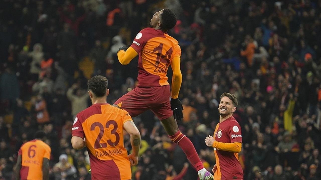 Galatasaray 3 Puanı Son Dakika Golüyle Aldı