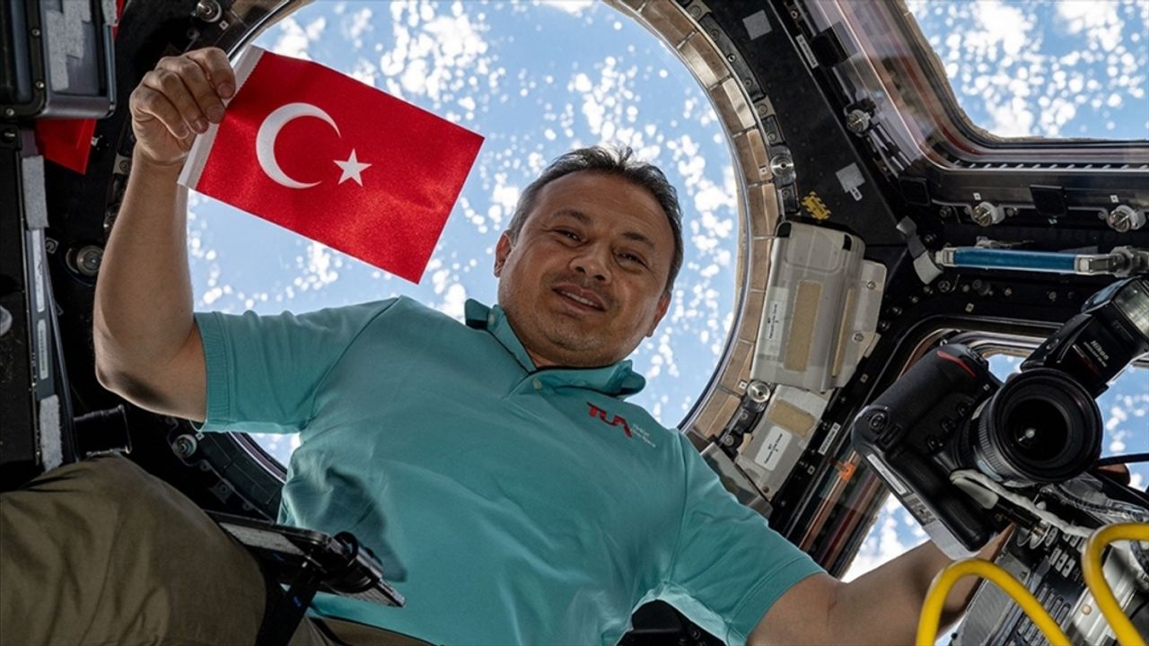 Astronot Gezeravcı'nın Dönüş Yolculuğu İçin Canlı Yayınlar Yapılacak