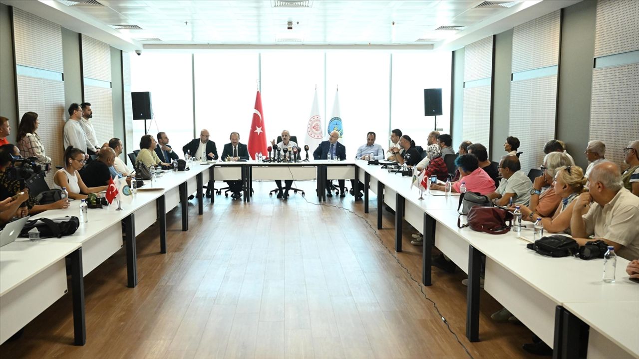Bakan Uraloğlu'ndan Instagram Açıklaması