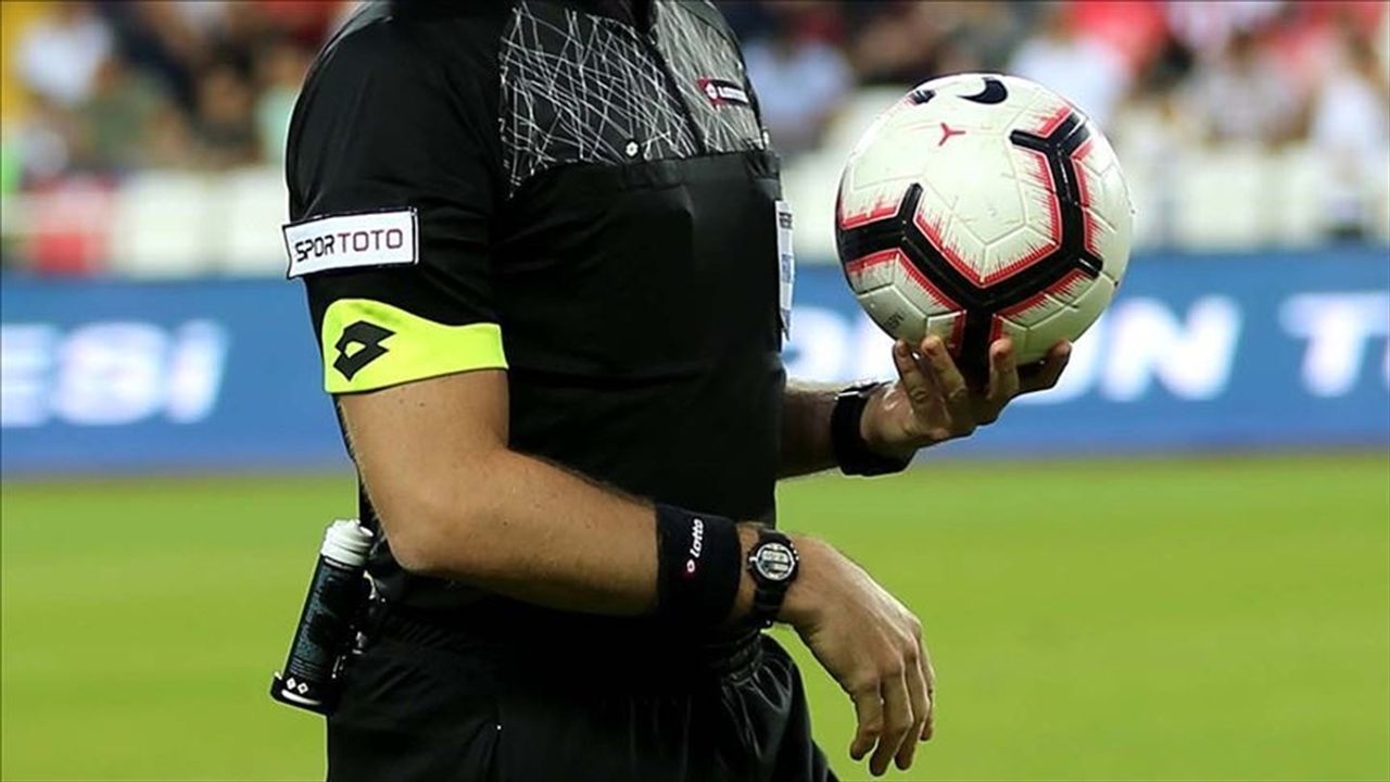 Futbolda 2024 2025 Sezonu Devre Arası Hakem Listesi Açıklandı