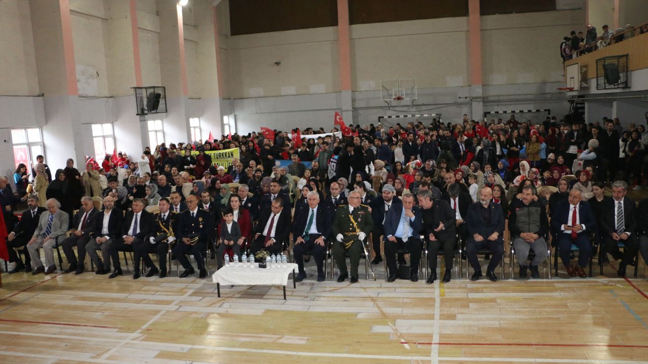 Of'ta 29 Ekim Cumhuriyet Bayramı kutlandı