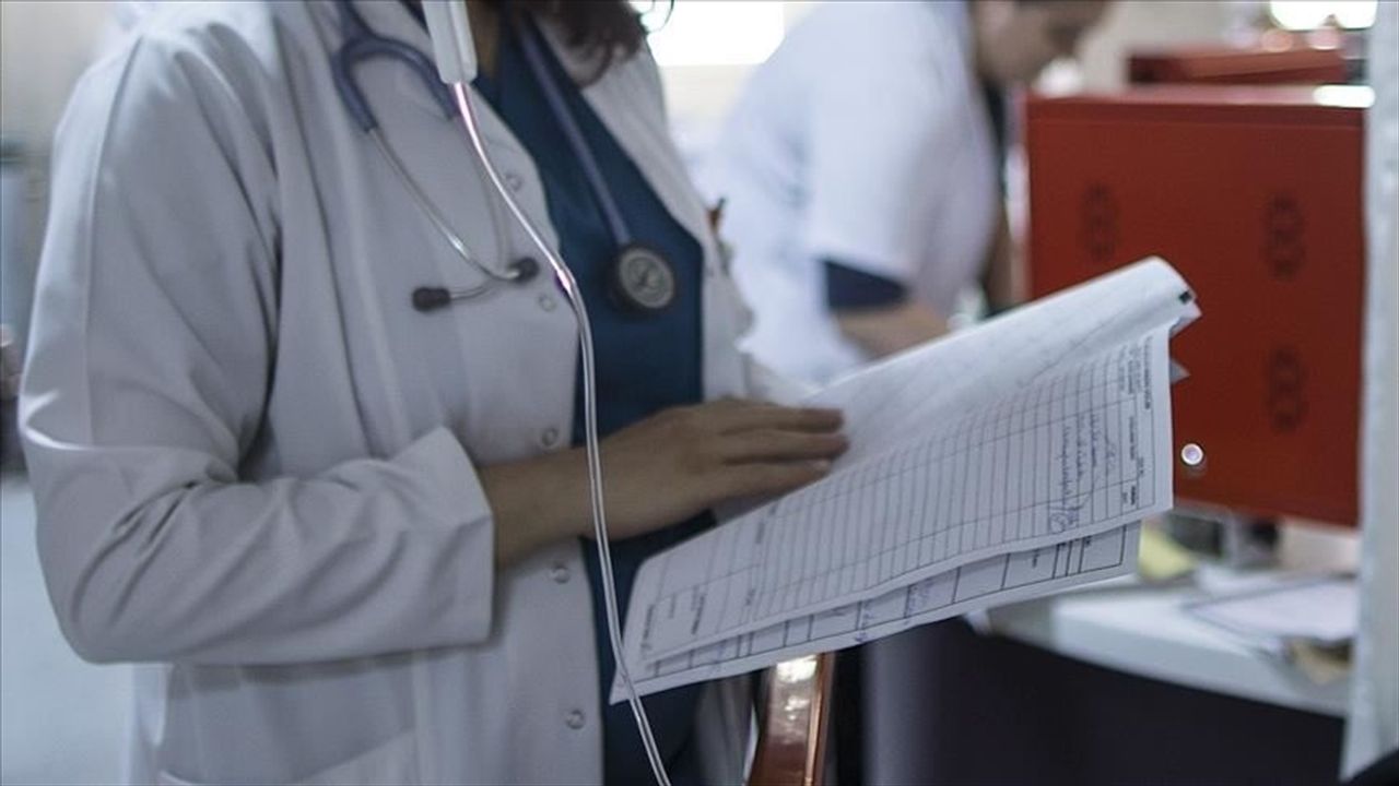 Tıpta Yan Dal Uzmanlık Eğitimi Giriş Sınavı başvuruları başladı