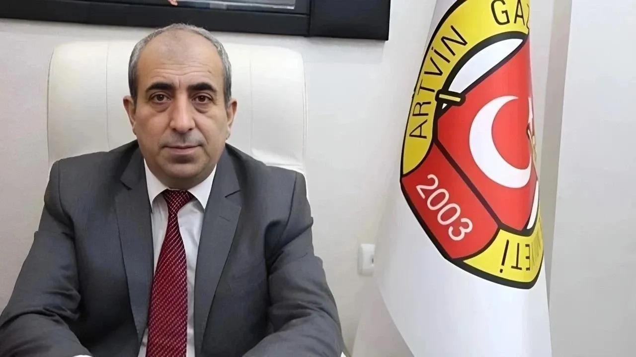 “Cumhuriyet, Eşitliğin ve Özgürlüğün Teminatıdır”