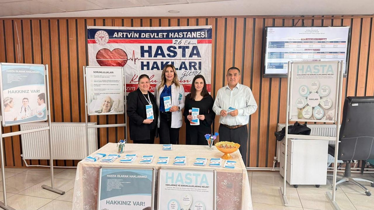 Artvin Devlet Hastanesi’nde Hasta Hakları Günü Farkındalığı