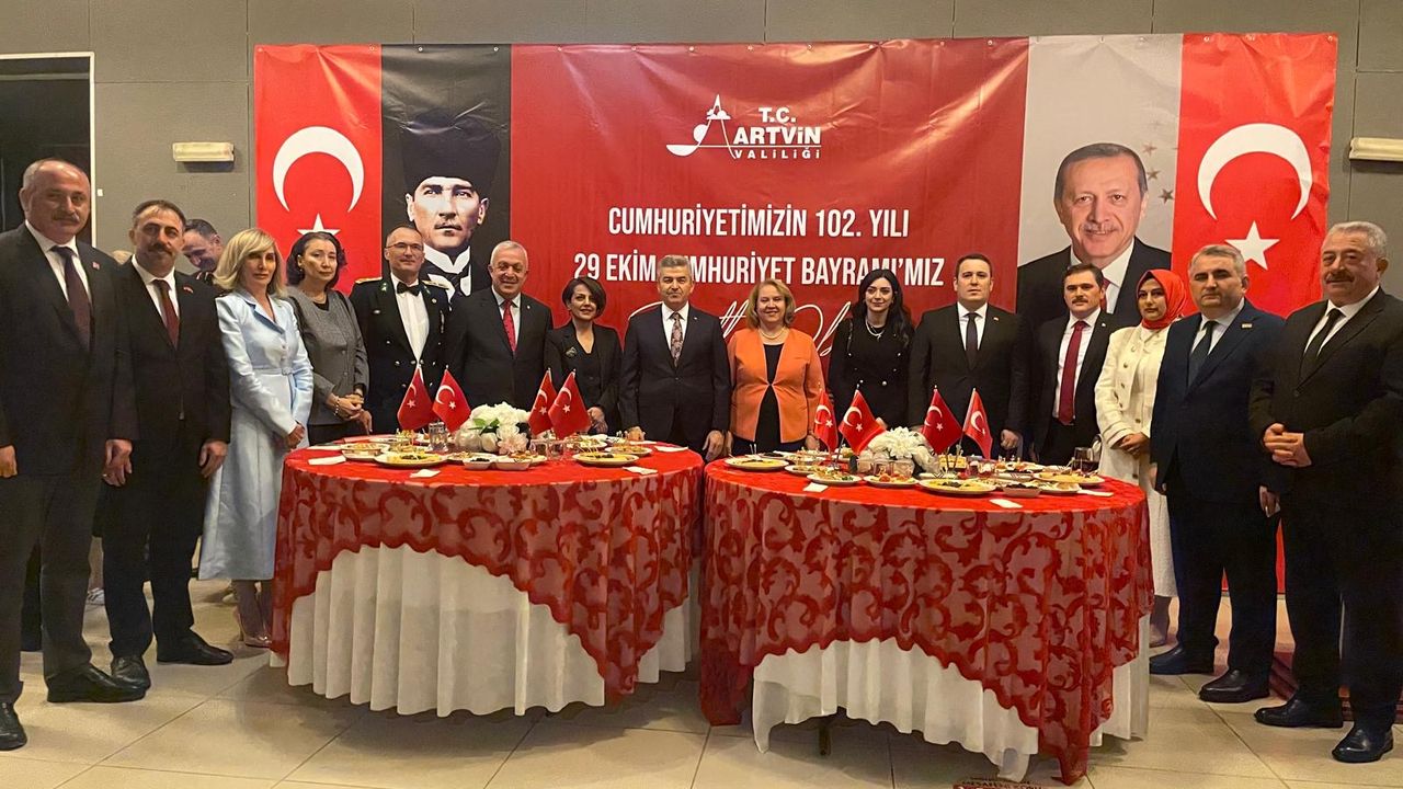 Cumhuriyet Bayramı Resepsiyonu Düzenlendi