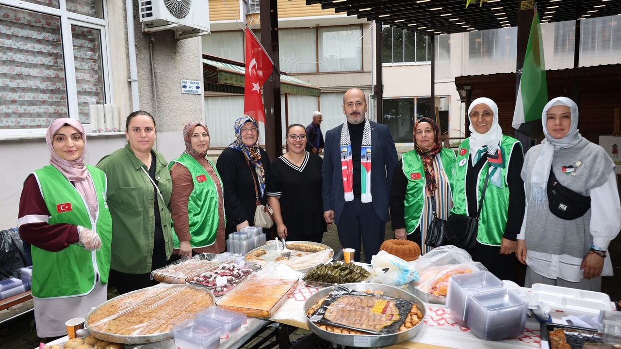 Arhavi İHH’den Filistin Yararına Hayır Kermesi