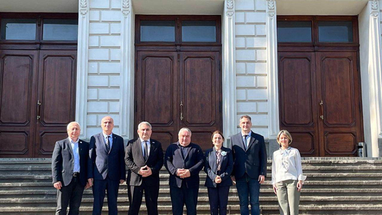 Rektör Aydın’dan Tiflis’te Üniversite ve İş Dünyası Temasları