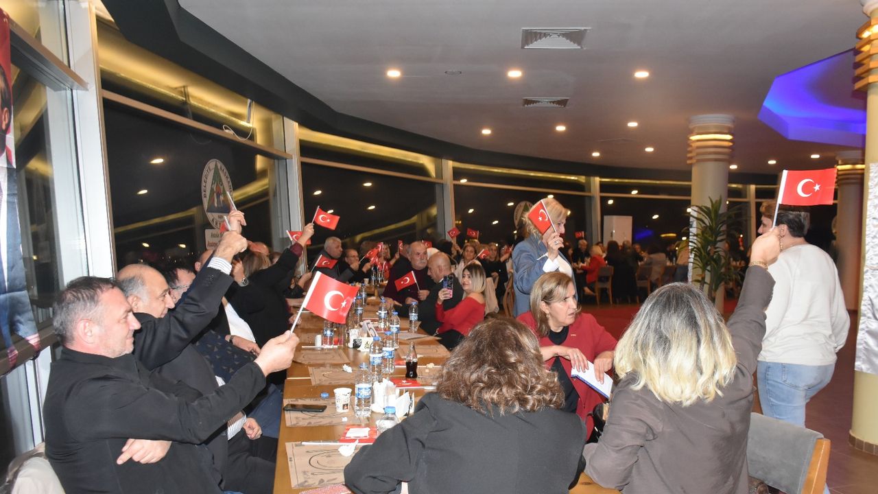 ADD'den Atatepe’de Cumhuriyet Kutlaması