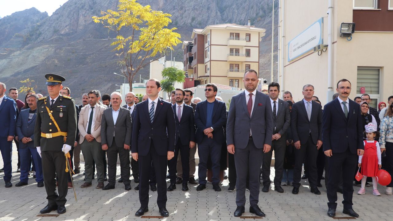 Yusufeli’nde 29 Ekim Cumhuriyet Bayramı Coşkusu