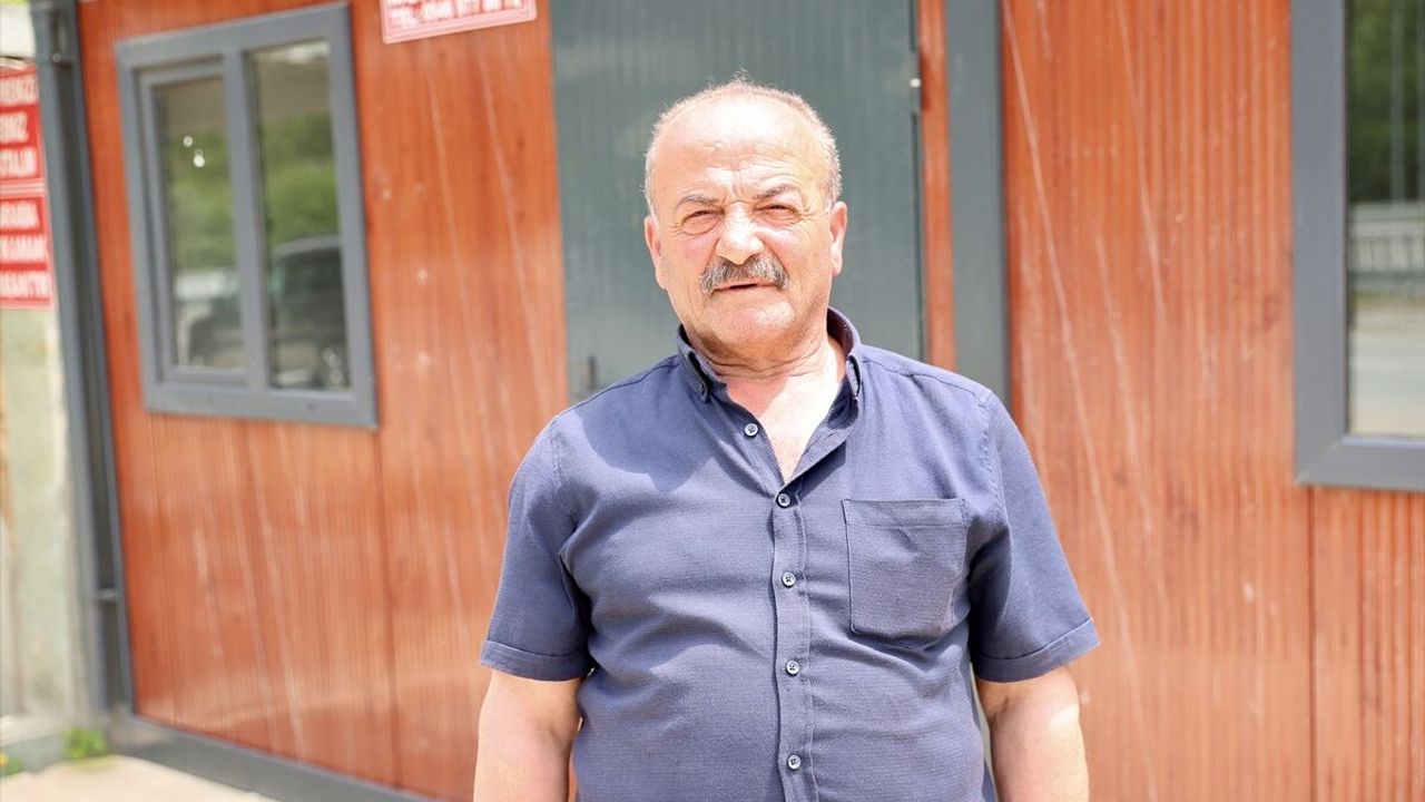 Trabzon'da vefat eden muhtarın mührünü eşi devralacak
