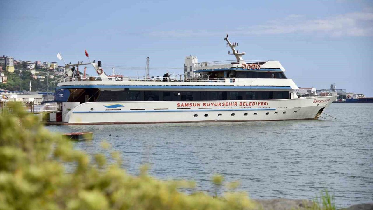 Samsun gezinti gemileri, yeni sezonda turlara başladı