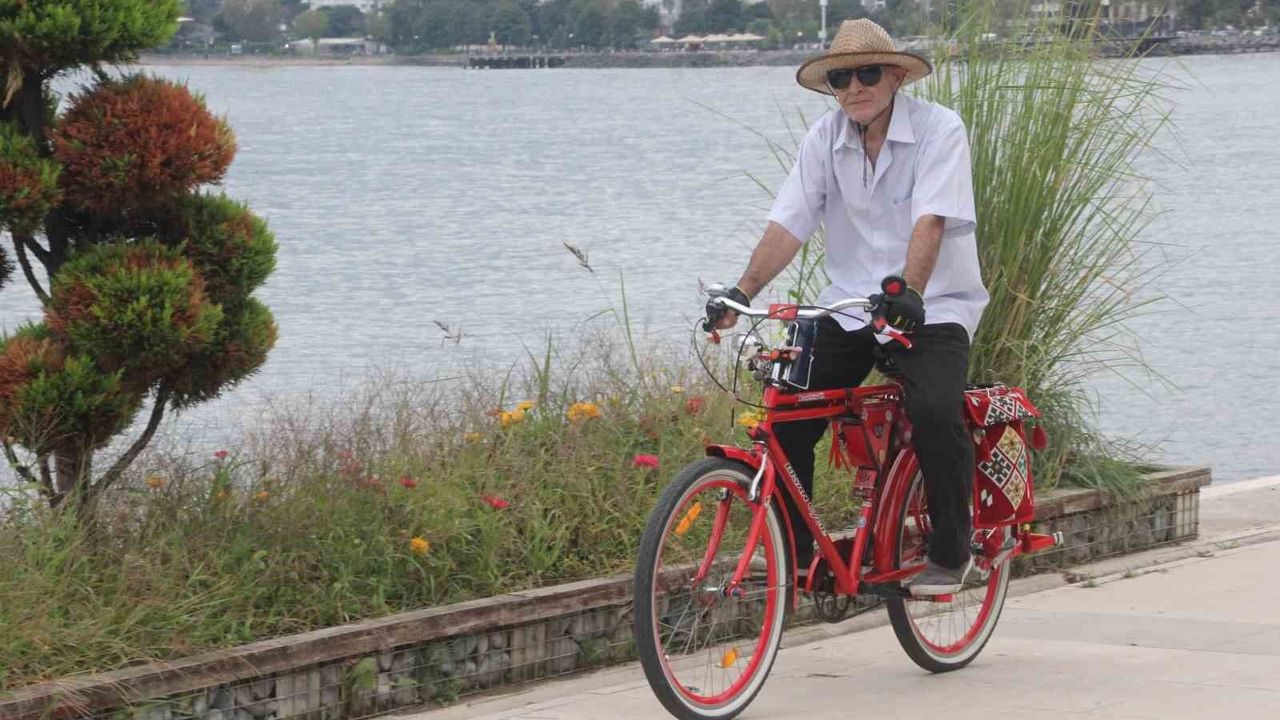 Karne hediyesiyle başladı, 50 yıldır pedal çeviriyor