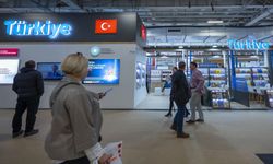 Türkiye'den 24 yayınevi Londra Kitap Fuarı'na katıldı