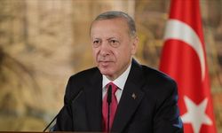 Cumhurbaşkanı Erdoğan: Ülkemizin demokrasi ve kalkınma atılımlarını tasarlarken en çok gençlerimize güveniyoruz