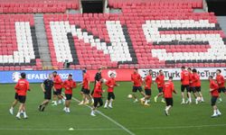 A Milli Futbol Takımı, Galler maçının hazırlıklarını tamamladı