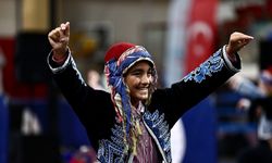 Halk Oyunları Yıldızlar Türkiye Şampiyonası yapılıyor