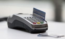 Kredi kartı faizlerinde referans oranının ilan edildiği güne dair değişikliğe gitti