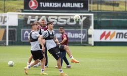 Trabzonspor, Medipol Başakşehir maçı için İstanbul'a gitti