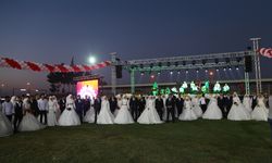 100 depremzede çift için toplu nikah töreni yapıldı