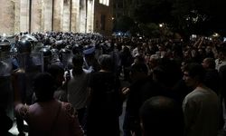 Ermenistan'da Başbakan'a suikast iddiasıyla 8 kişi gözaltına alındı