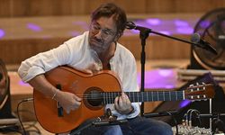 Gitar virtüözü Al Di Meola, Başkentte konser verdi