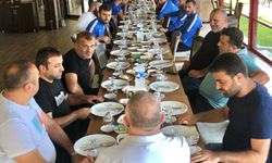Kemalpaşaspor yönetimi, futbolcularla kahvaltıda buluştu!