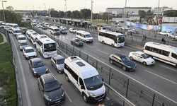 İstanbul'un bazı bölgelerinde trafikte yoğunluk yaşanıyor