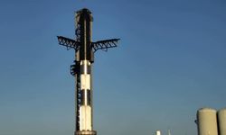 SpaceX, Starship'in fırlatılmasını geciktirdiği için ABD'nin düzenleyici tedbirlerini eleştirdi