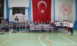 29 Ekim Cumhuriyet Bayramı Voleybol Halk Turnuvası sona erdi