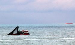Balıkçılar fırtınanın ardından yeniden denize açıldı
