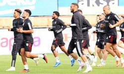 Beşiktaş yarın Bitexen Antalyaspor'a konuk olacak