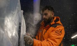 Dev buz kütleleri sanat eserine dönüşüyor