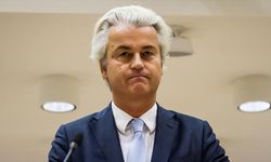 İslam düşmanı Wilders'ın partisi açık farkla önde tamamladı