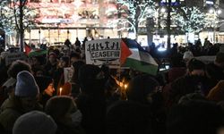 "Gazze'de ateşkes talebiyle" gösteri düzenledi