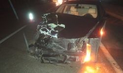 İki Otomobil Çarpıştı 4 Kişi Yaralandı