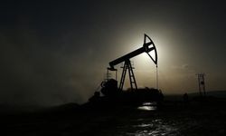 Küresel Petrol Talebinin 104,4 Milyona Ulaşması Bekleniyor