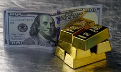 Altının Ons Fiyatı Rekor Yeniledi