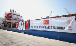 Türkiye'nin Gazze İçin Hazırladığı Yardım Gemisi Uğurlandı