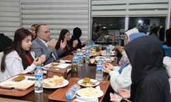 Vali Ünsal, KYK Yurt Öğrencileriyle İftar Yaptı