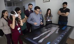Öğrenciler Anatomiyi Sanal Ortamda Öğreniyor