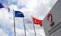 Süper Lig Kulüpleri TFF'nin Seçime Gitmesi İçin İmza Toplamaya Başladı