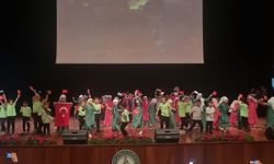 Miniklerden Filistin'e ‘Özgürlük Dansı’ ile destek