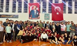 Futsal Turnuvasında Şampiyon; Tekkalespor