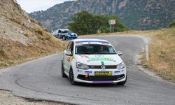 İlk Kez Katıldığı Şampiyonada Pistin Tozunu Atan Kadın Pilotun Gözü Rallide