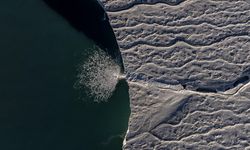 Ulusal Arktik Bilimsel Araştırma Seferi Ekibi Kuzey Kutbu'ndaki Deniz Buzu Hattına Vardı